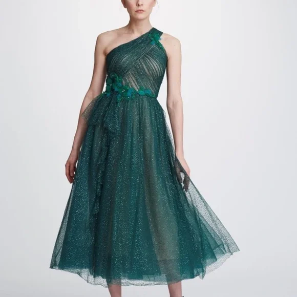 Marchesa Dresses Host Pick Marchesa Notte Shoulder Glittery